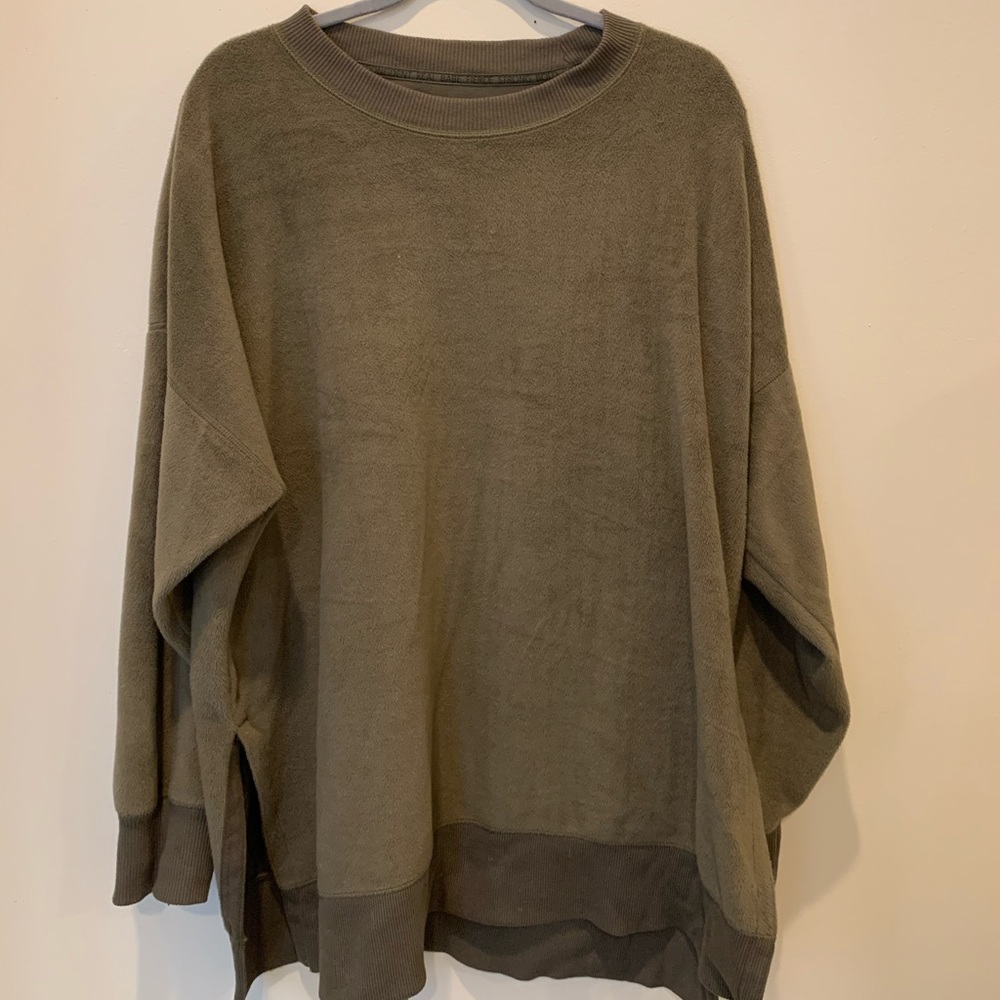 Aerie oversized green sweater.